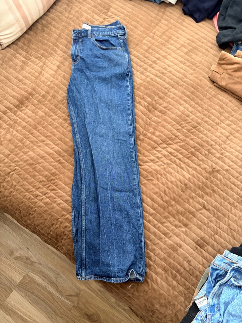 Classic High-Rise Straight Leg Women's Jeans - Blue